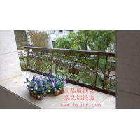 鐵藝樓梯的優點